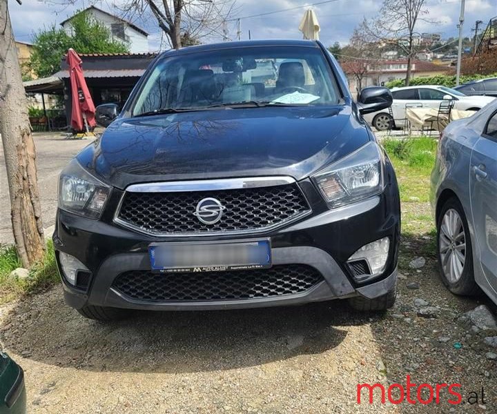 2013' SsangYong Korando photo #6
