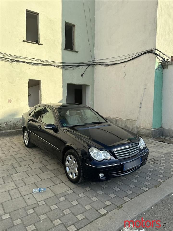 2006' Mercedes-Benz C 220 photo #4