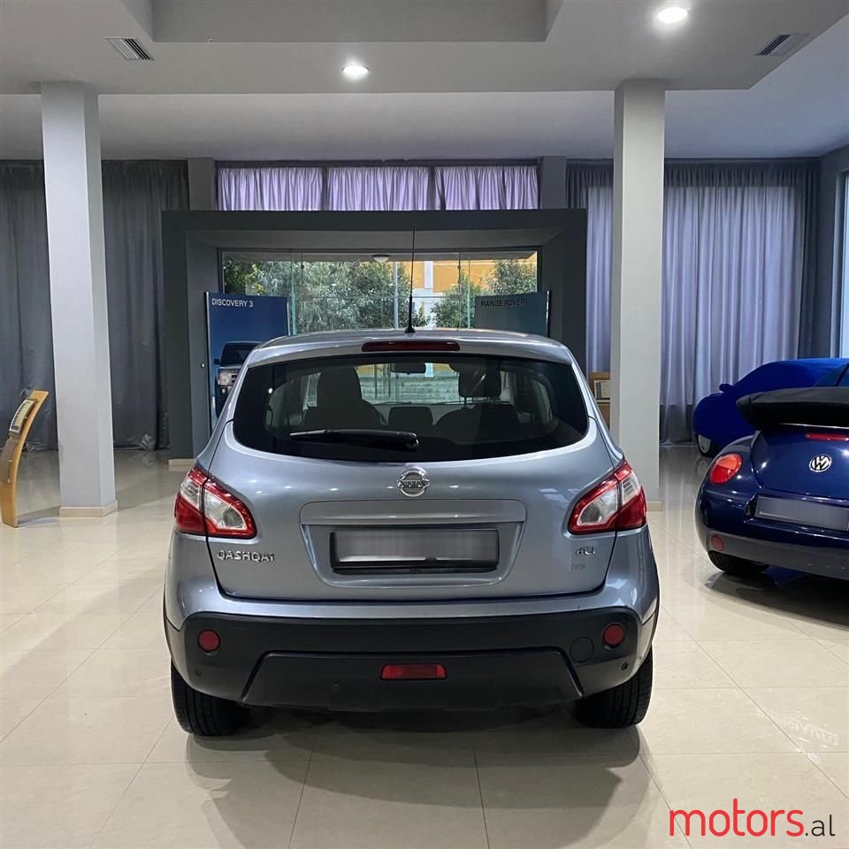 2012' Nissan Qashqai photo #2