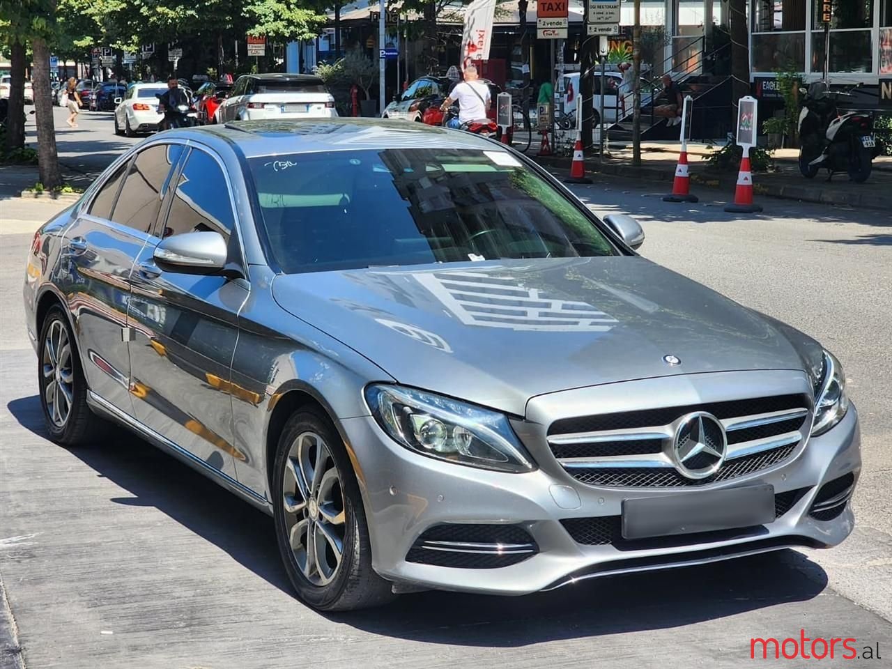 2015' Mercedes-Benz C 220 photo #2