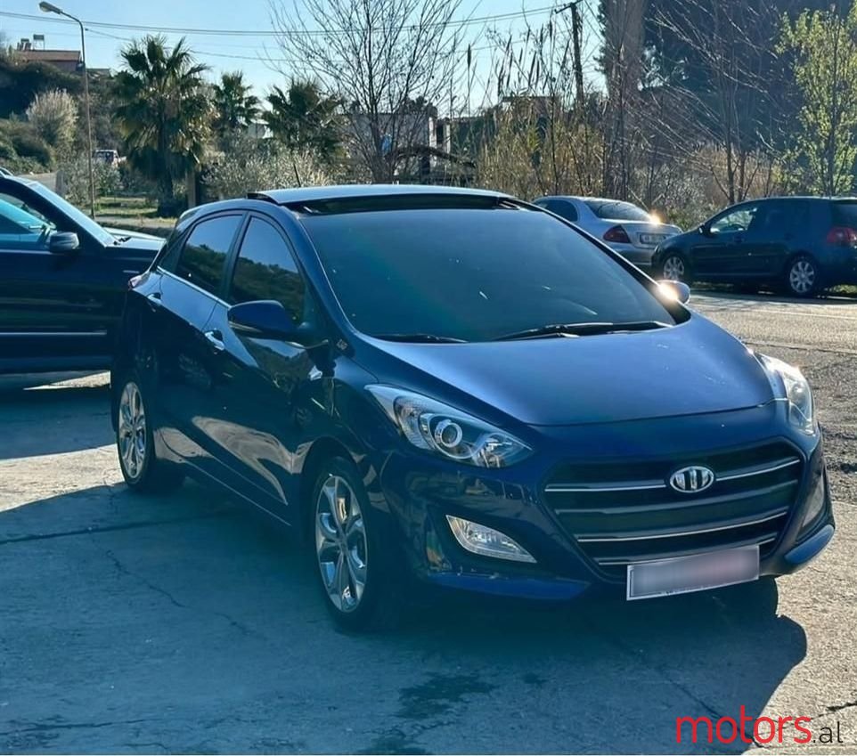 2012' Hyundai i30 photo #3