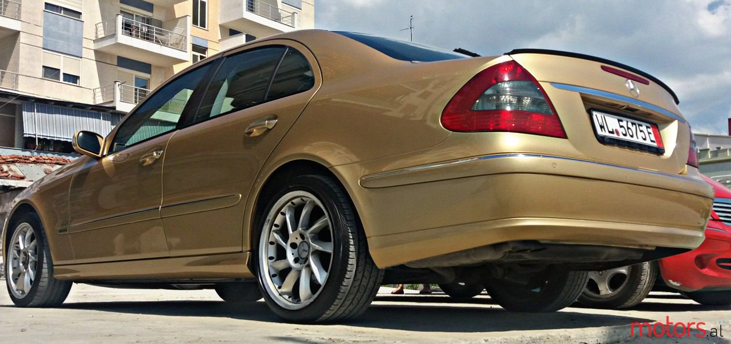 2009' Mercedes-Benz 200E EVO GOLD photo #5