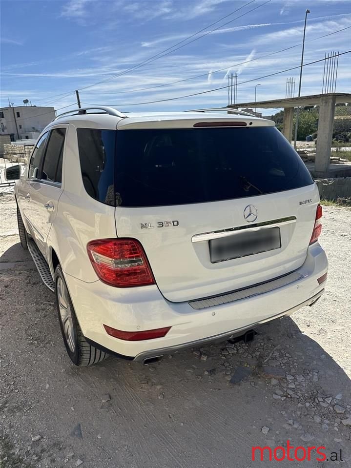 2011' Mercedes-Benz ML 350 photo #4