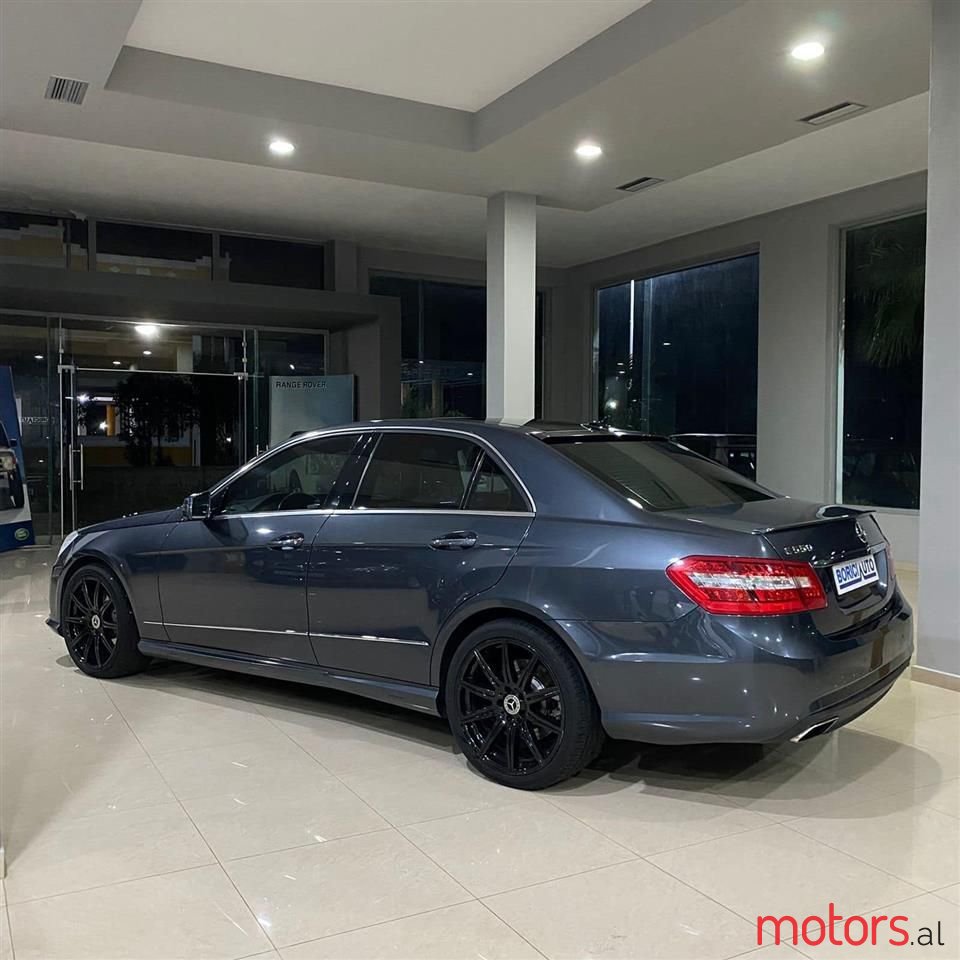 2010' Mercedes-Benz E 55 Amg photo #4