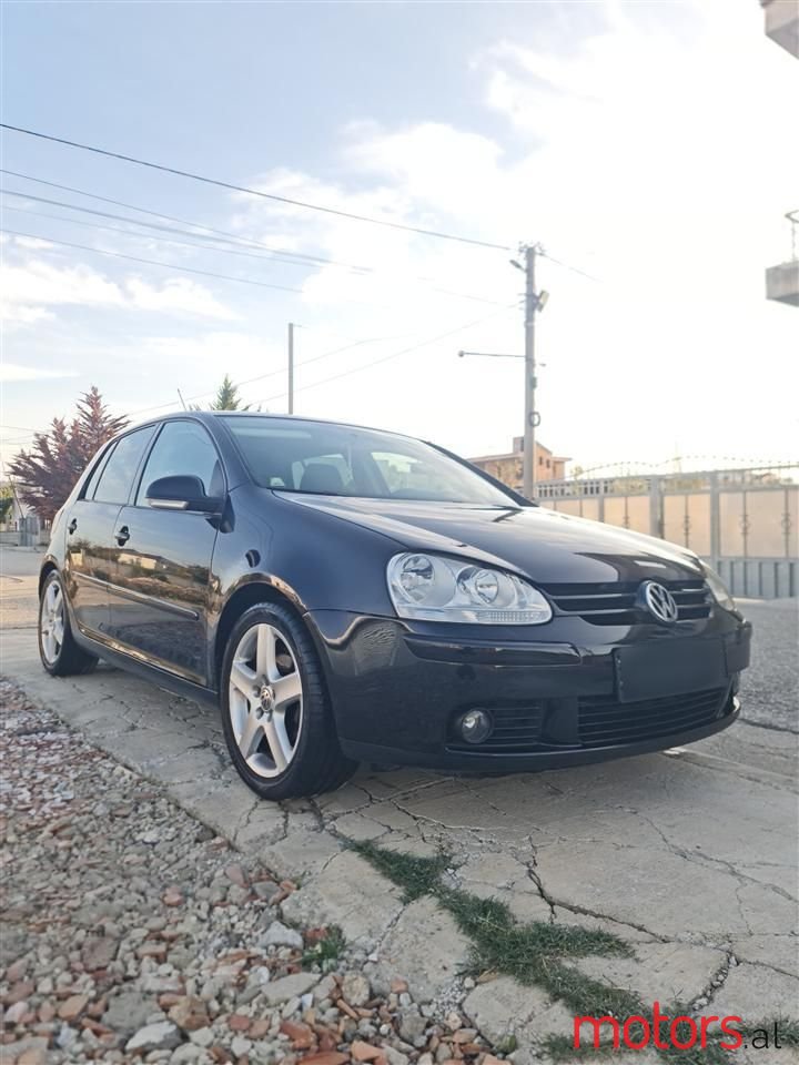 2007' Volkswagen Golf photo #5