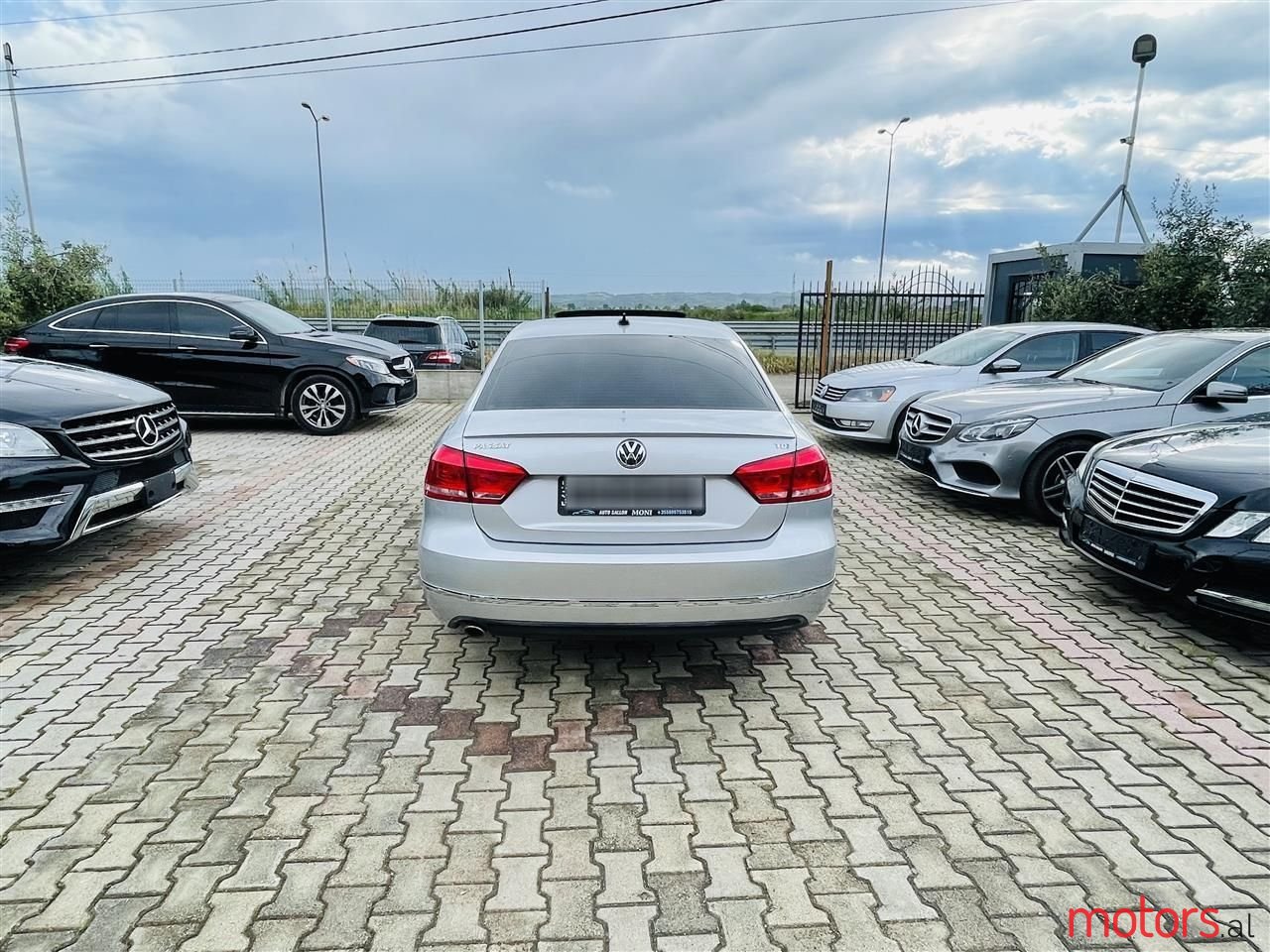 2014' Volkswagen Passat photo #5