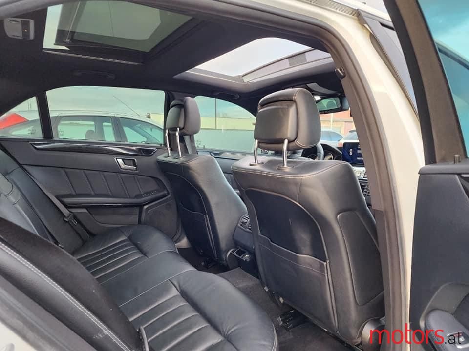 2014' Mercedes-Benz E 250 photo #2