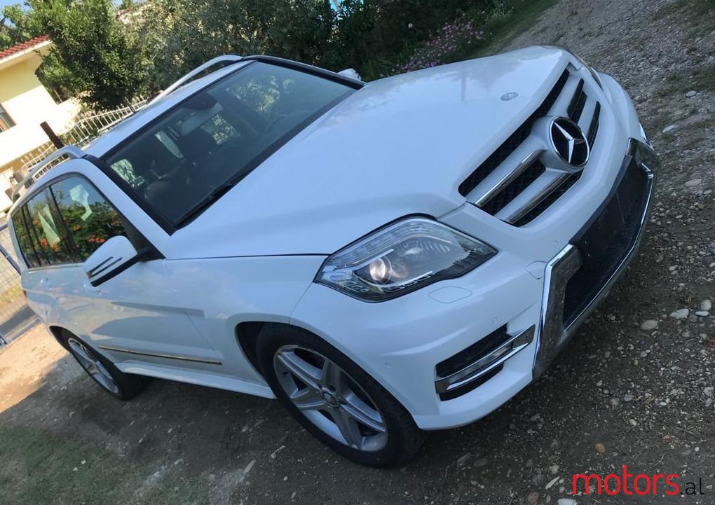 2014' Mercedes-Benz GLK 220 photo #1