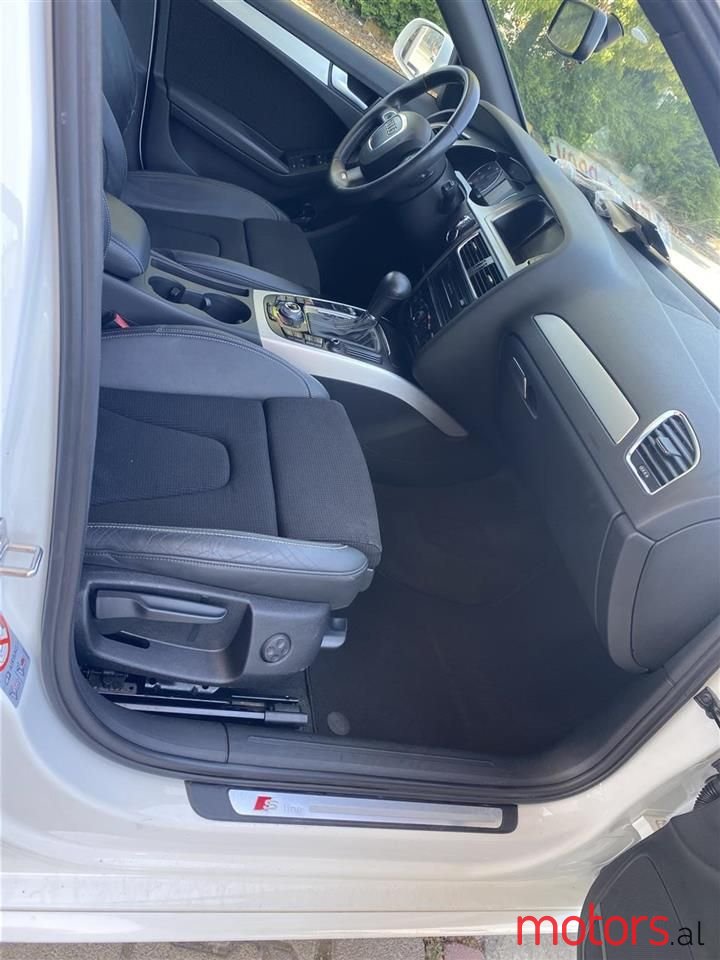 2010' Audi A4 photo #5