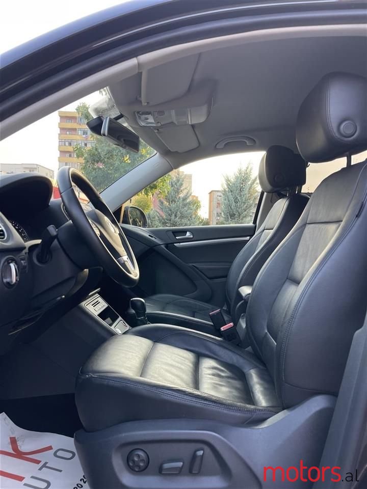 2014' Volkswagen Tiguan photo #4