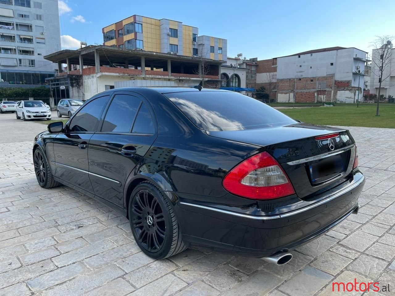 2008' Mercedes-Benz E 500 photo #1