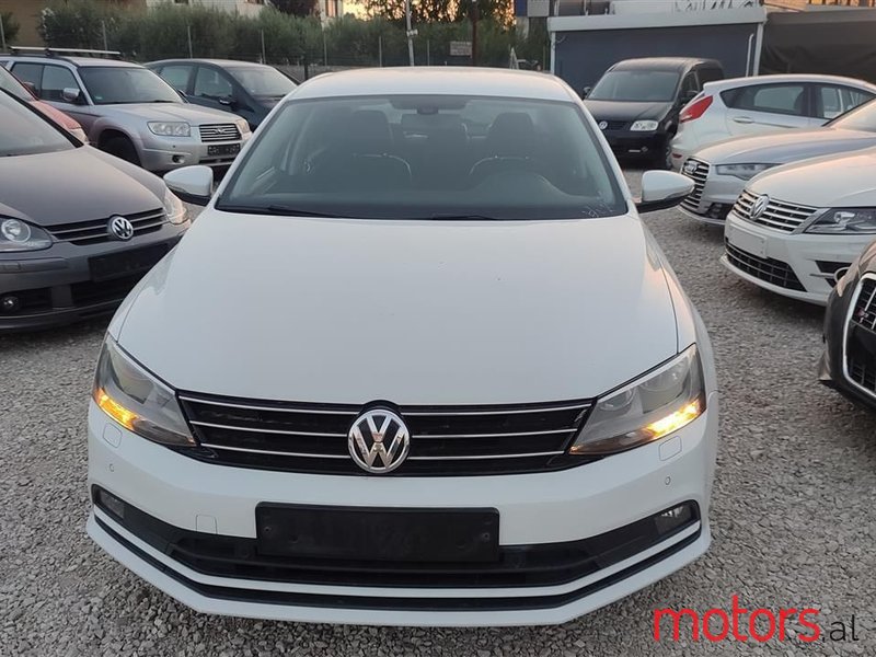 2015' Volkswagen Jetta photo #5