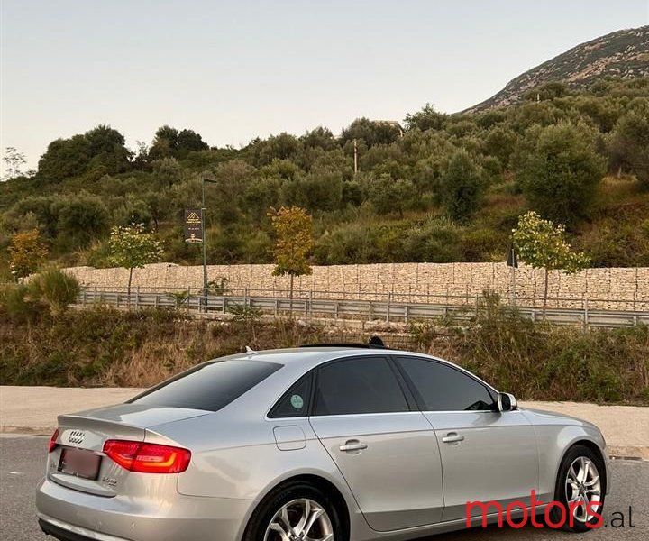 2012' Audi A4 photo #5