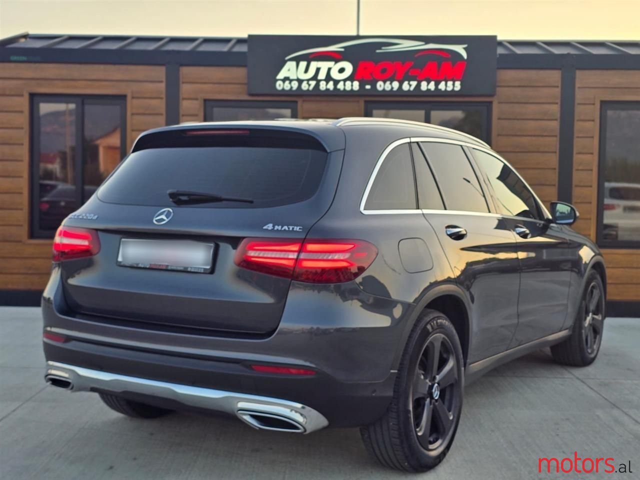 2016' Mercedes-Benz GLC 220 photo #3