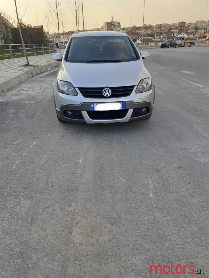 2007' Volkswagen Golf Plus photo #2