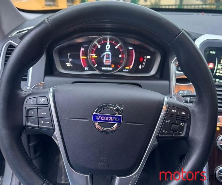 2016' Volvo Xc 60 photo #6
