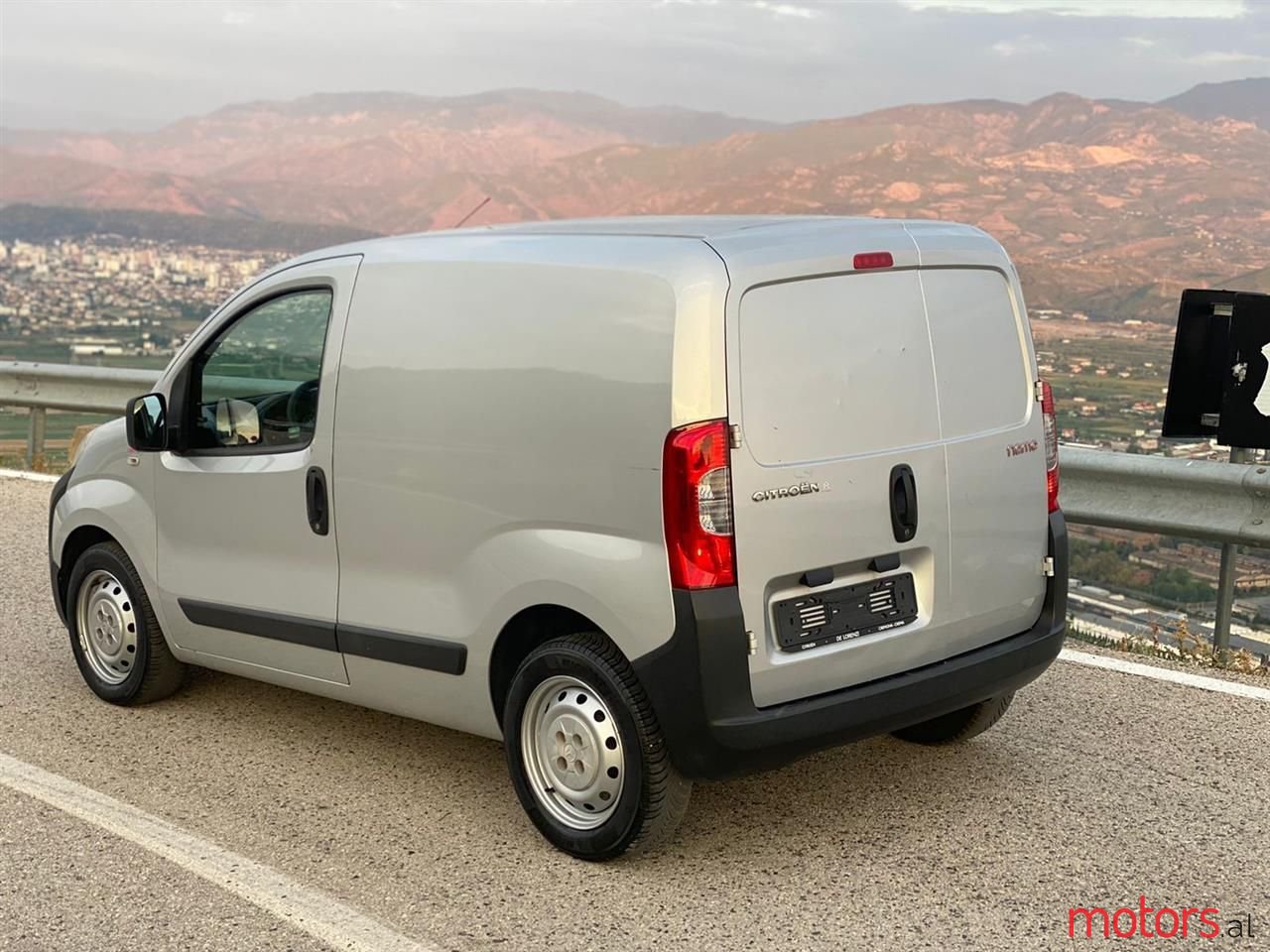 2011' Citroen Nemo photo #3