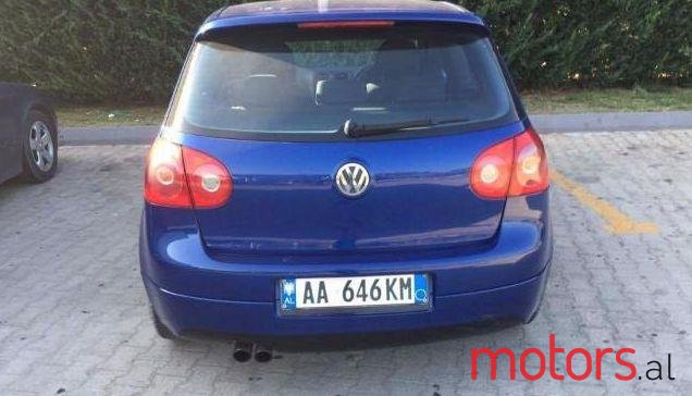 2005' Volkswagen Golf photo #4