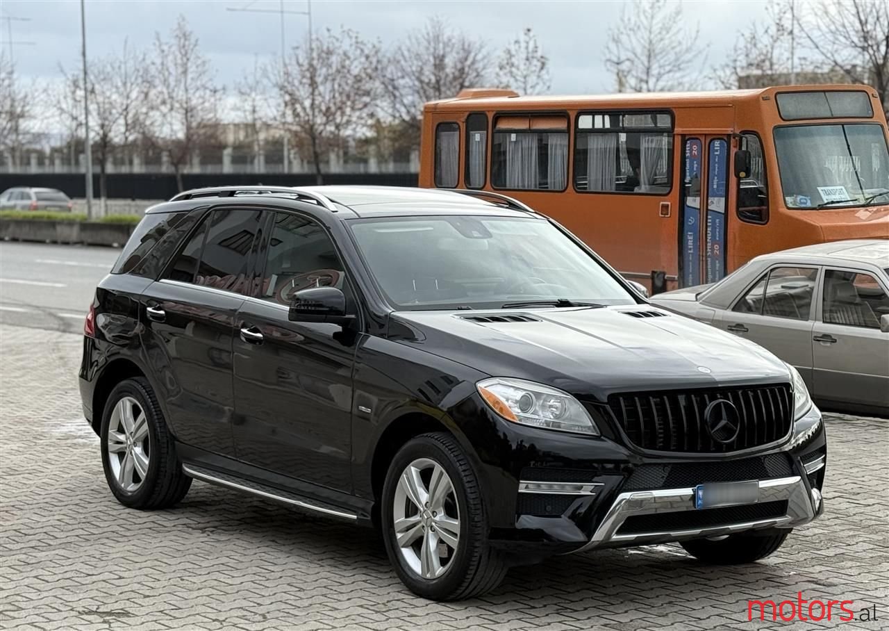 2012' Mercedes-Benz ML 350 photo #2