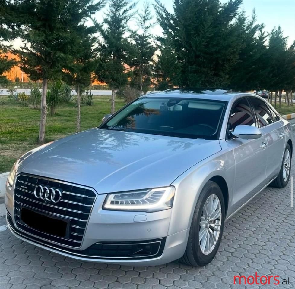 2015' Audi A8 photo #2