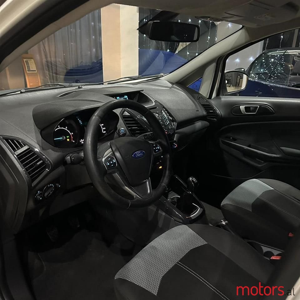 2015' Ford EcoSport photo #3