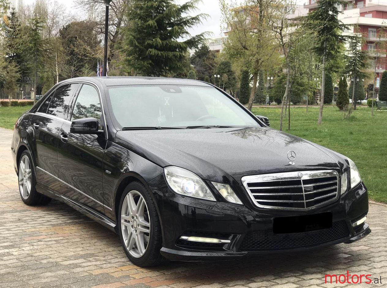 2010' Mercedes-Benz E 350 photo #1