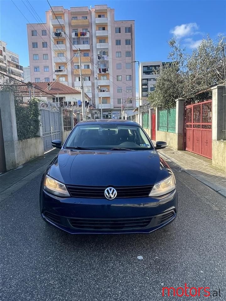 2012' Volkswagen Jetta photo #1