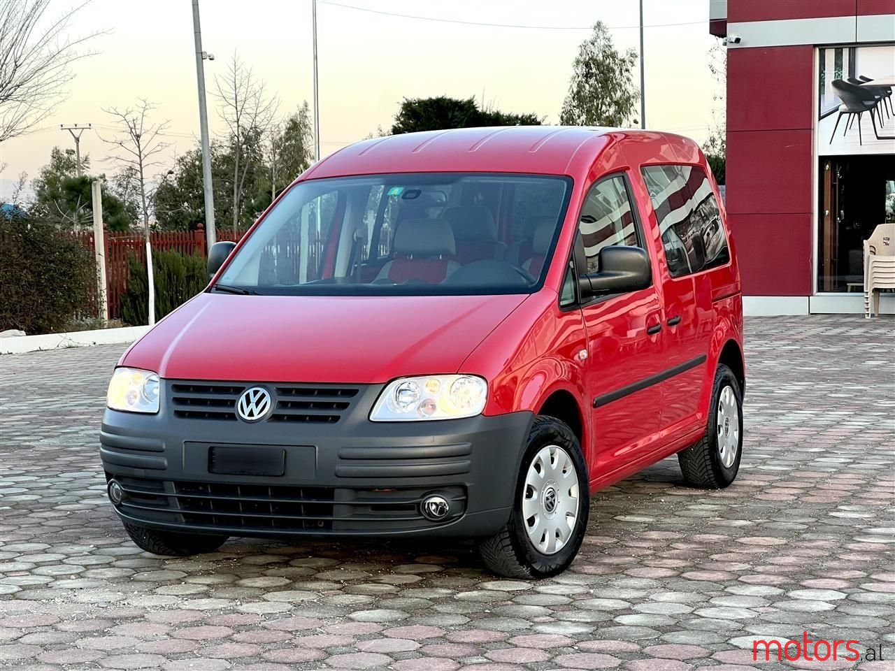 2009' Volkswagen Caddy photo #1