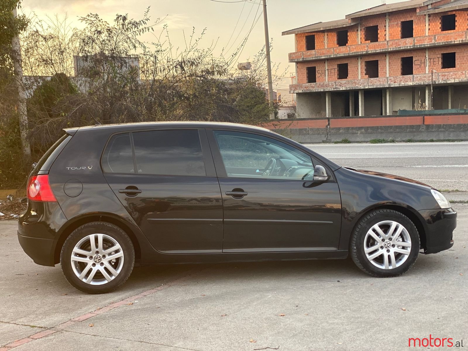 2007' Volkswagen Golf photo #5