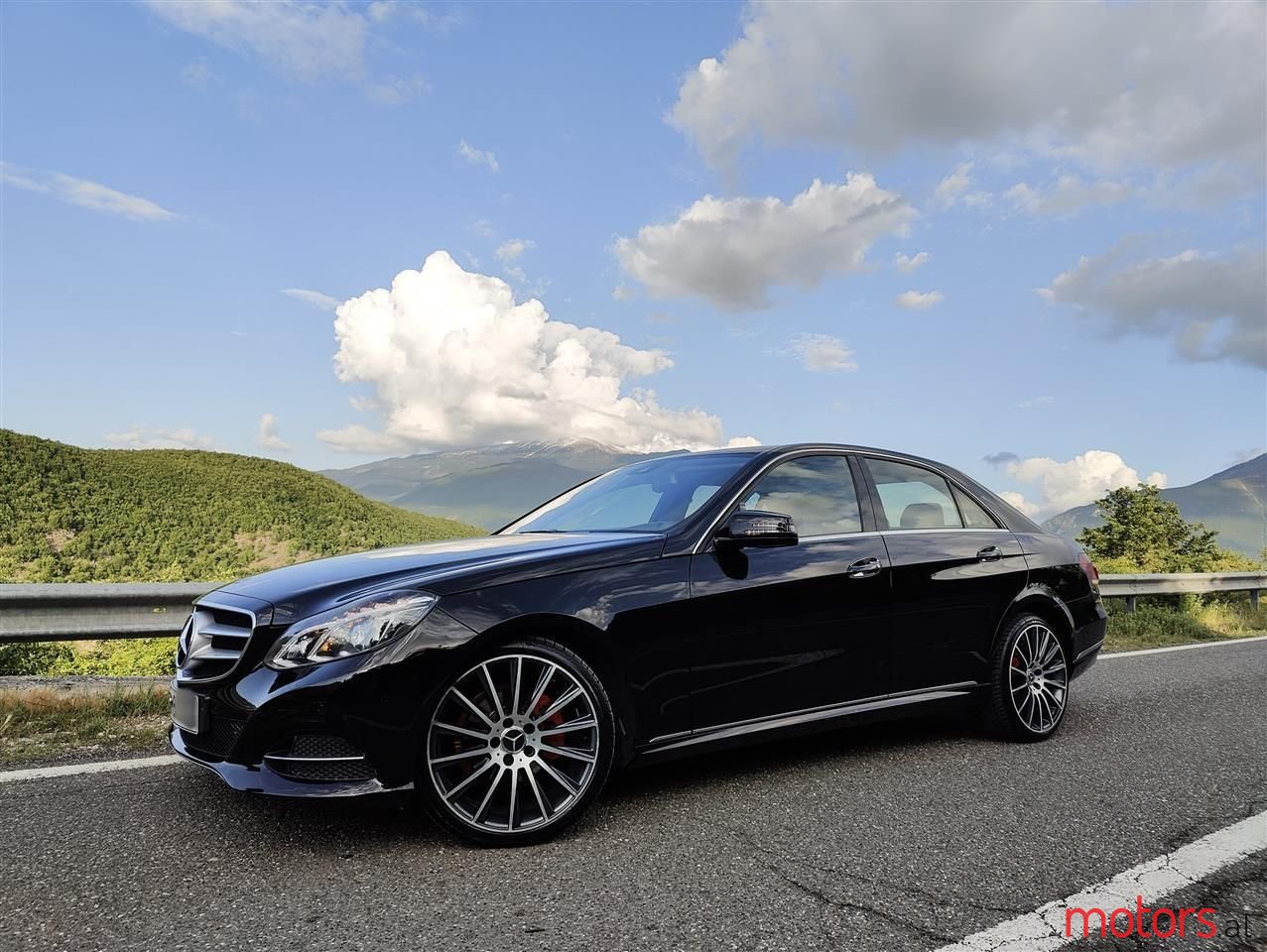 2015' Mercedes-Benz 220 photo #4