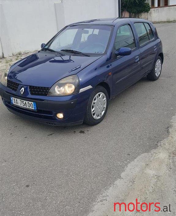 2001' Renault Clio photo #1