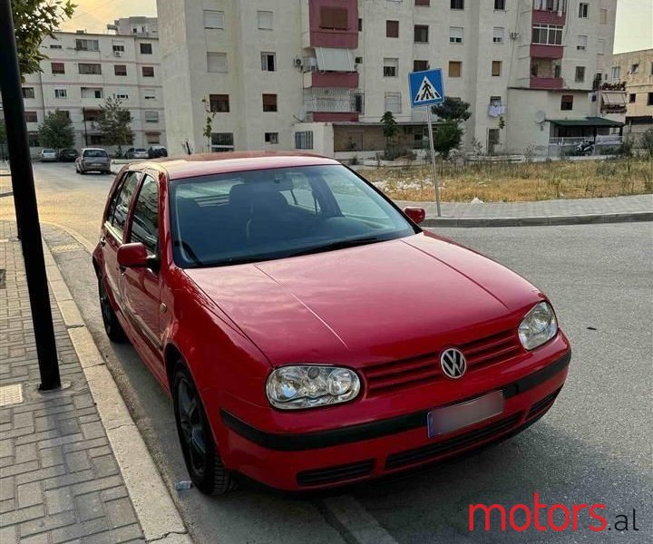 1999' Volkswagen Golf photo #2