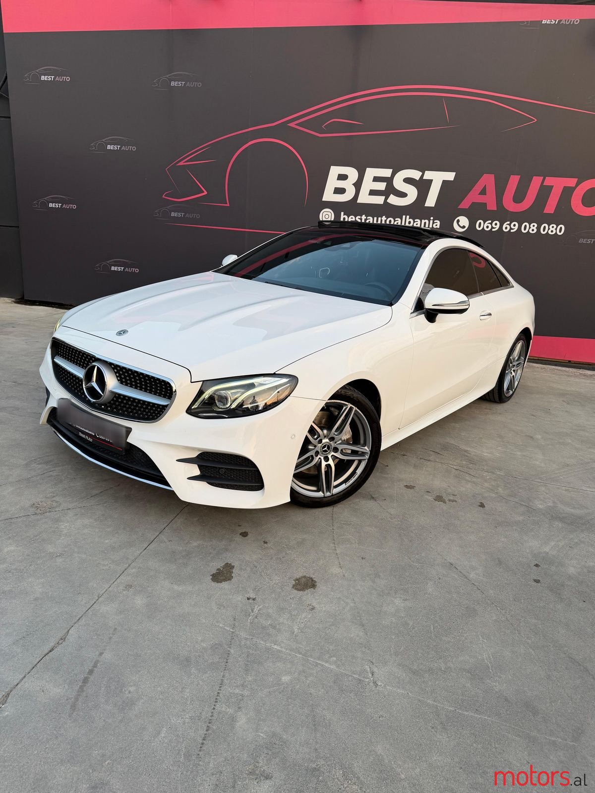 2017' Mercedes-Benz E 220 photo #4