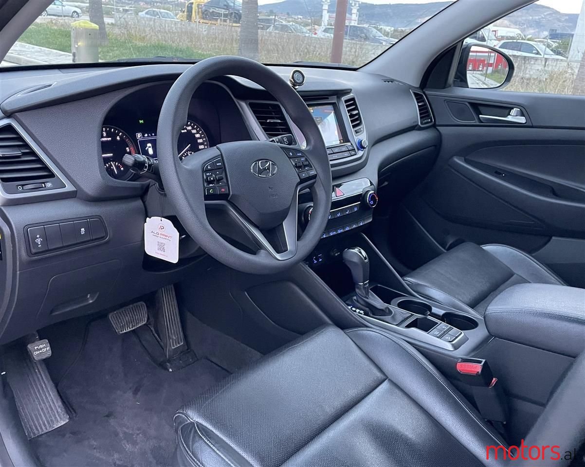 2016' Hyundai Tucson photo #6