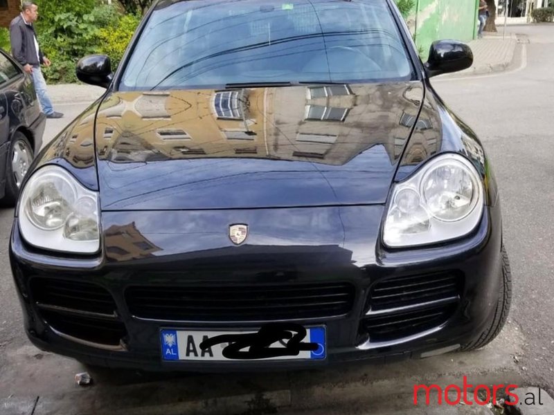 2006' Porsche Cayenne photo #2