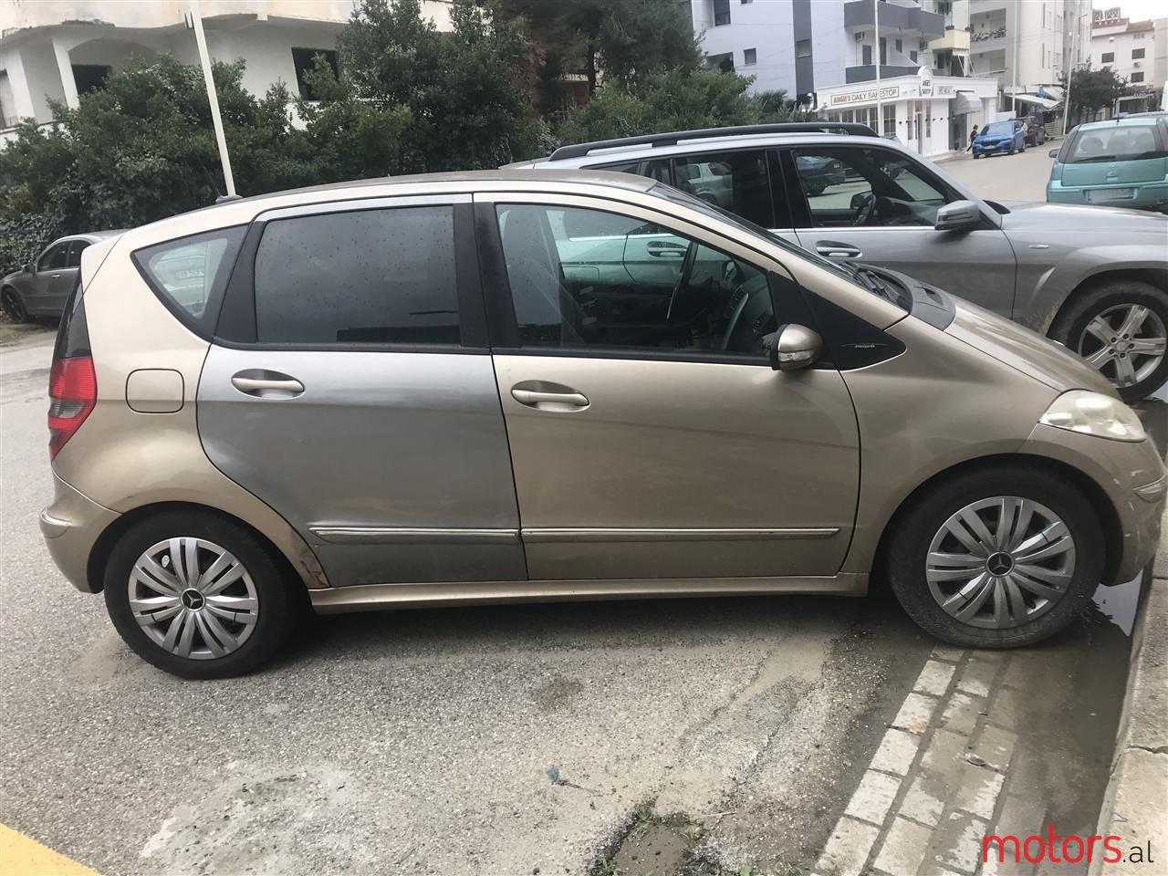 2005' Mercedes-Benz A 170 photo #2