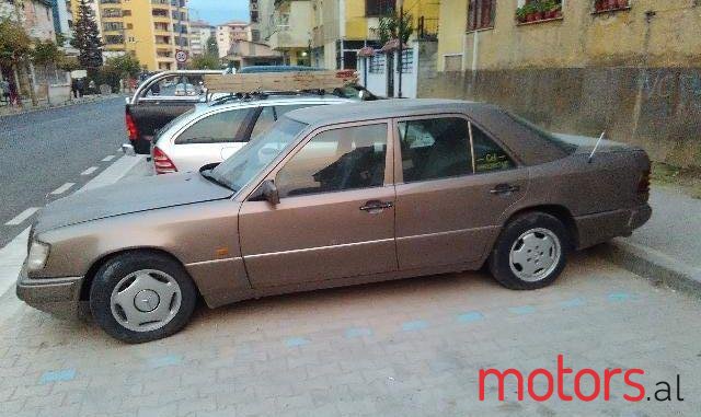 1990' Mercedes-Benz 300 photo #1