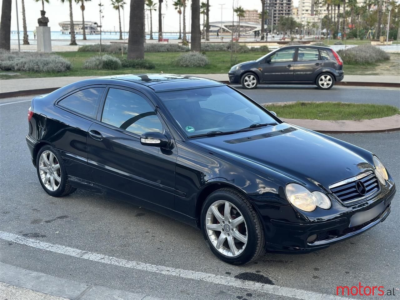 2001' Mercedes-Benz C 200 photo #4