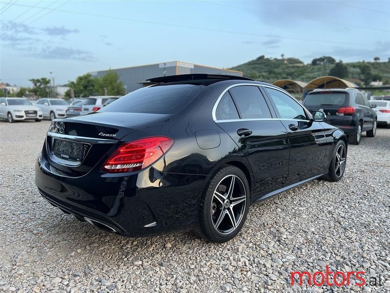 2015' Mercedes-Benz C 300 photo #6