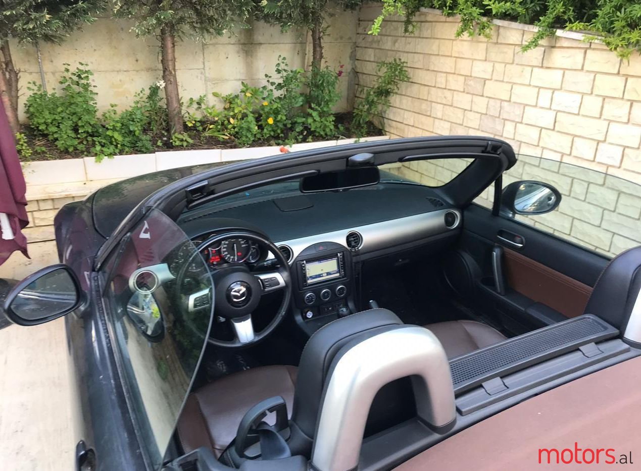 2014' Mazda MX-5 photo #2