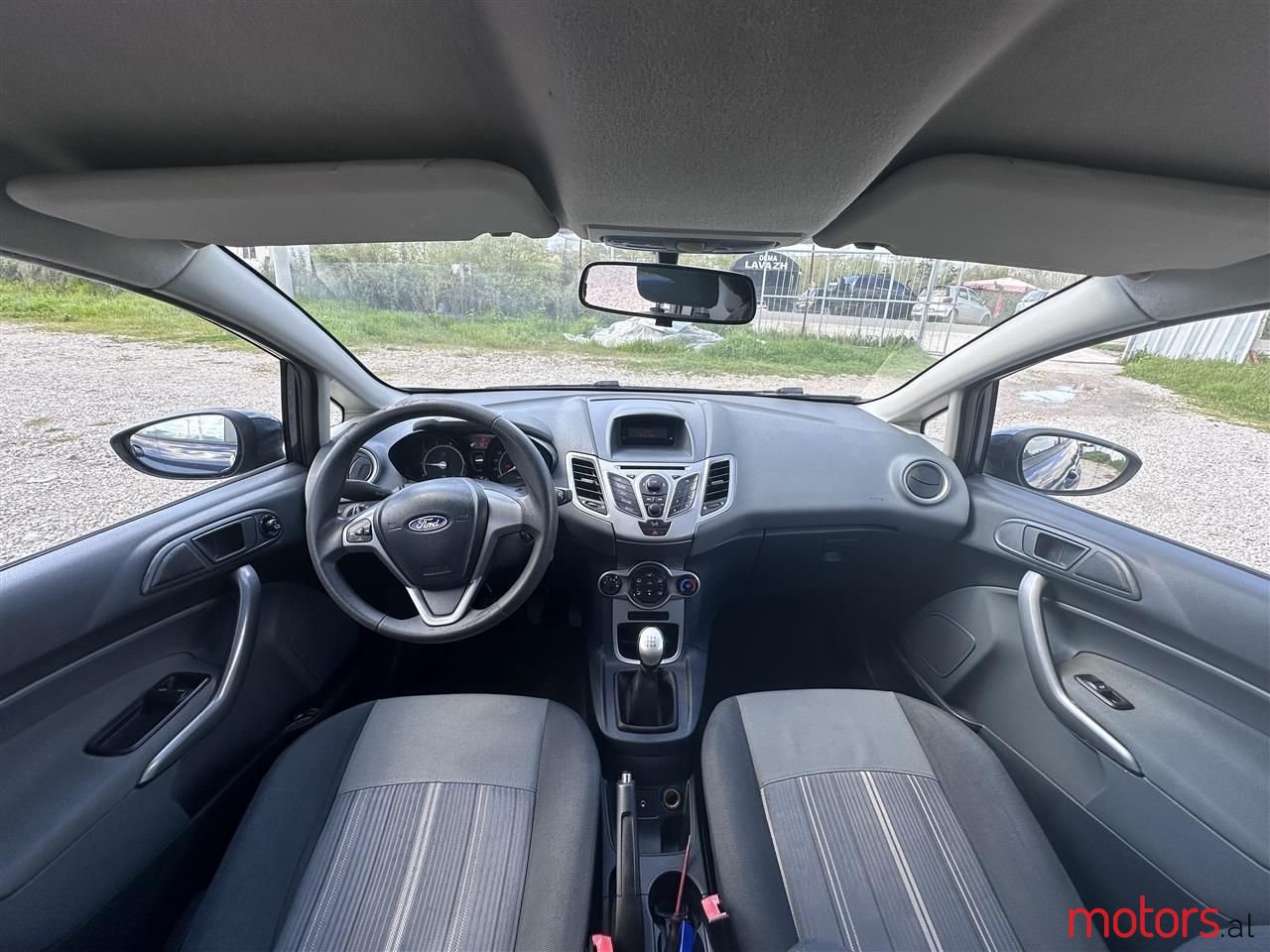 2010' Ford Fiesta photo #5