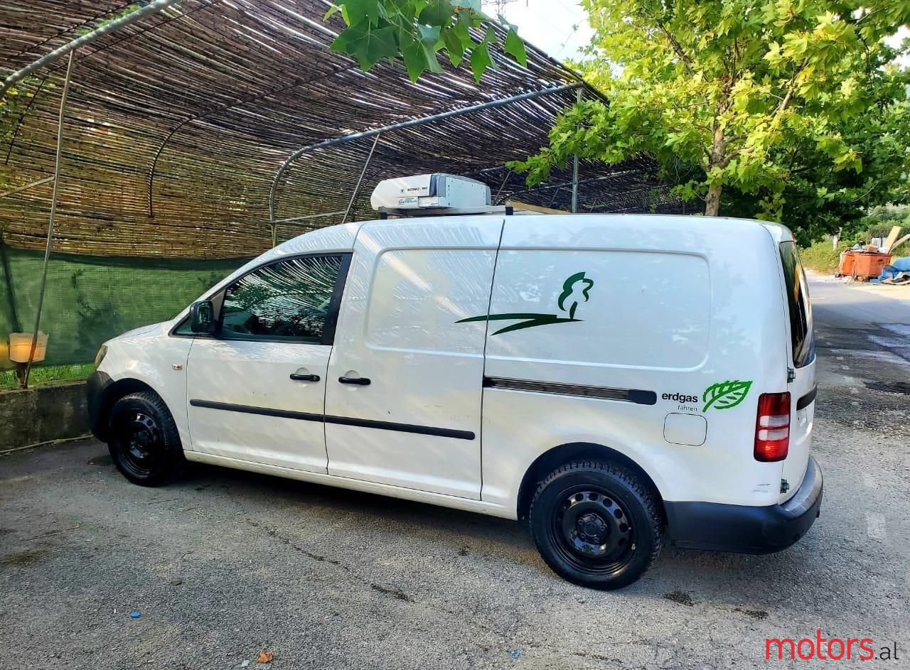 2012' Volkswagen Caddy photo #6