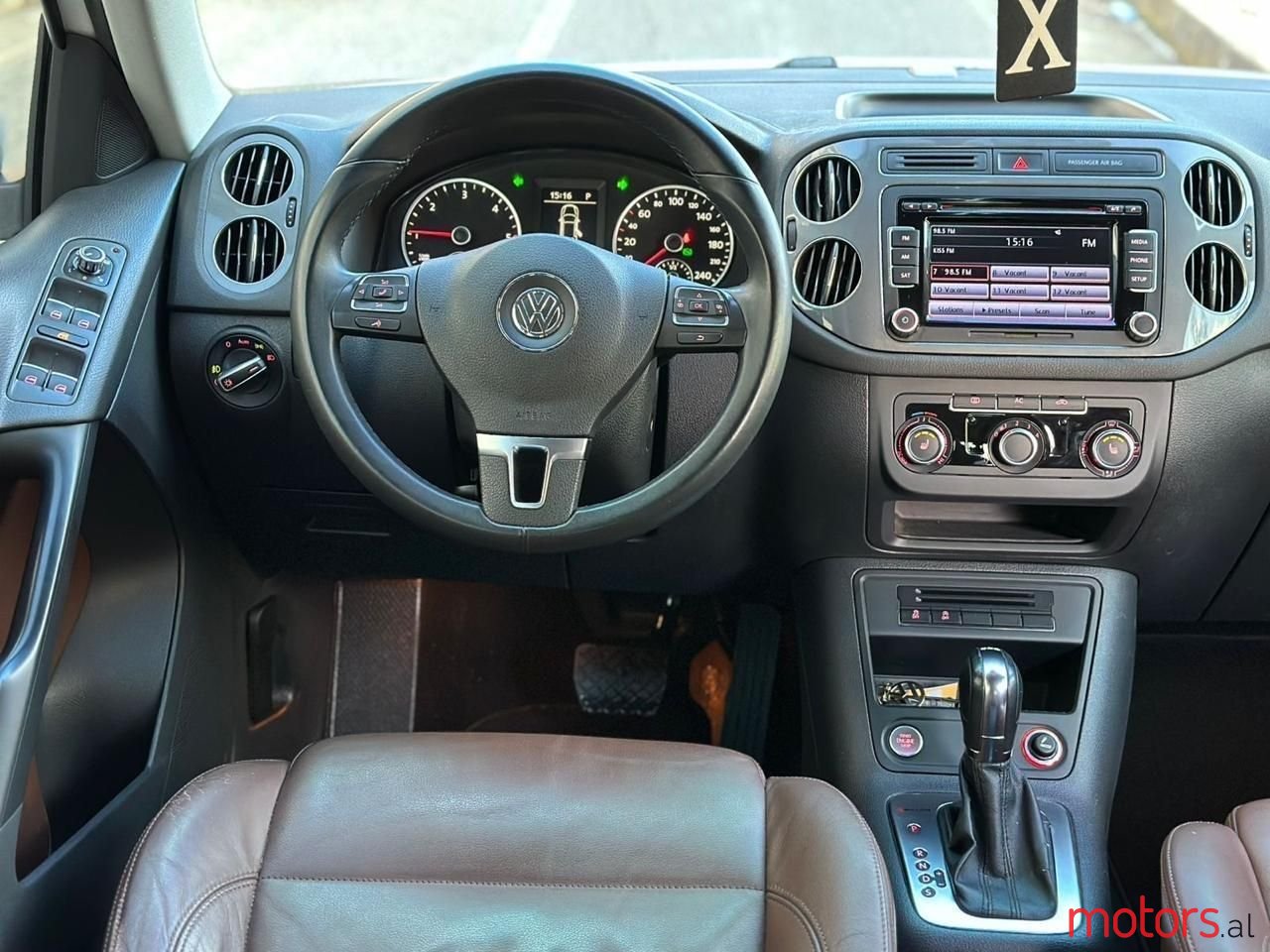 2013' Volkswagen Tiguan photo #2