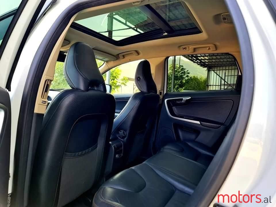 2010' Volvo Xc 60 photo #5