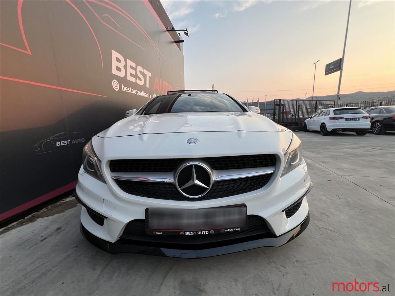 2014' Mercedes-Benz CLA 200 photo #2