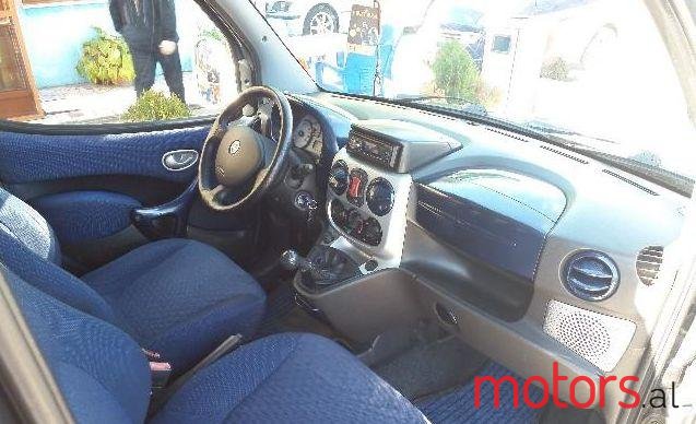 2005' Fiat Doblo photo #1