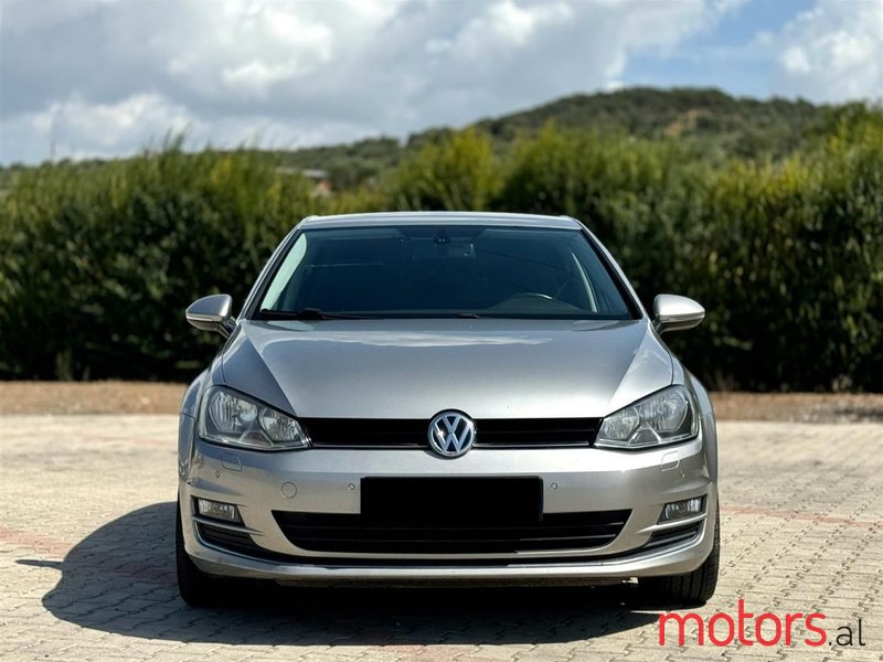 2014' Volkswagen Golf photo #1