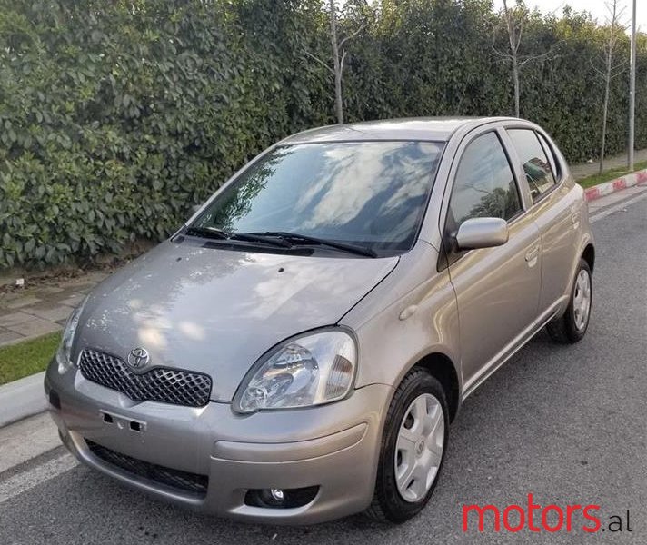 2005' Toyota Yaris photo #1