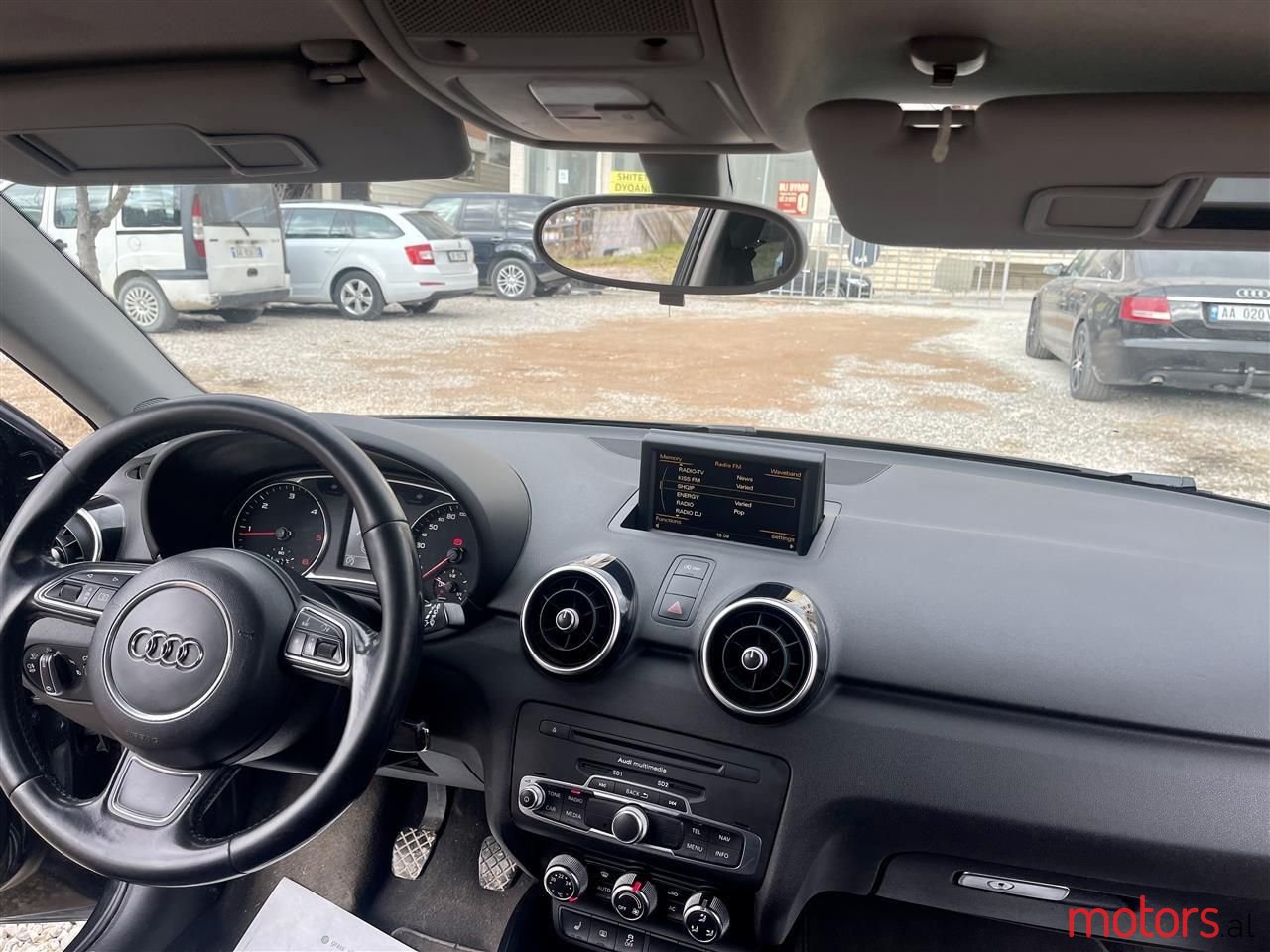 2012' Audi A1 photo #2