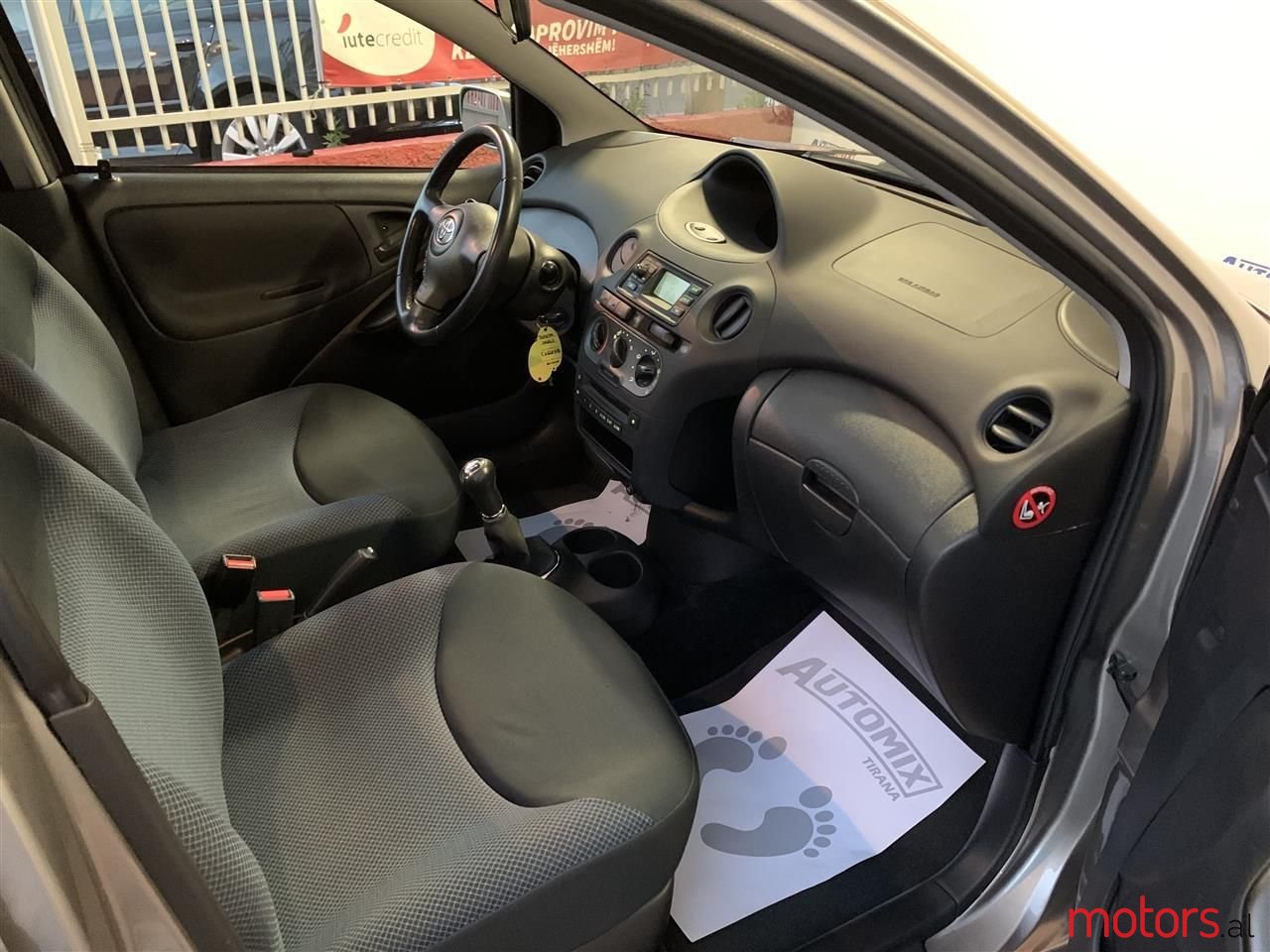 2005' Toyota Yaris photo #6